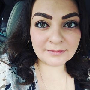 Meet your Posher, Bridgette